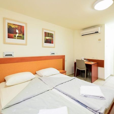 Hi - Arad Hostel Exteriér fotografie