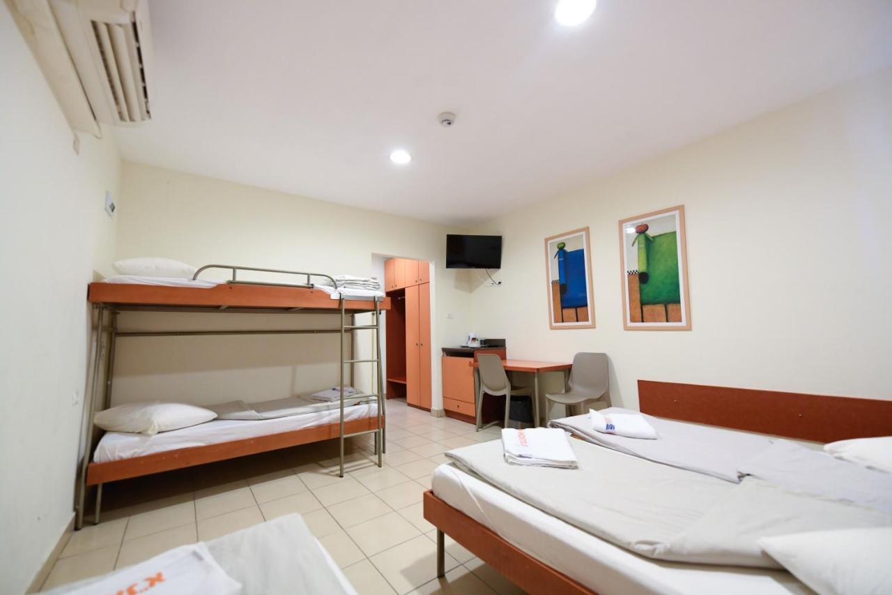 Hi - Arad Hostel Exteriér fotografie